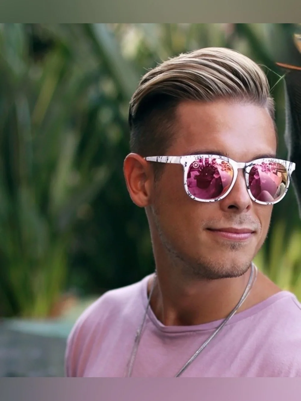 Blenders Eyewear Alumni Queen Sunglasses (Marble/Pink Mirror)